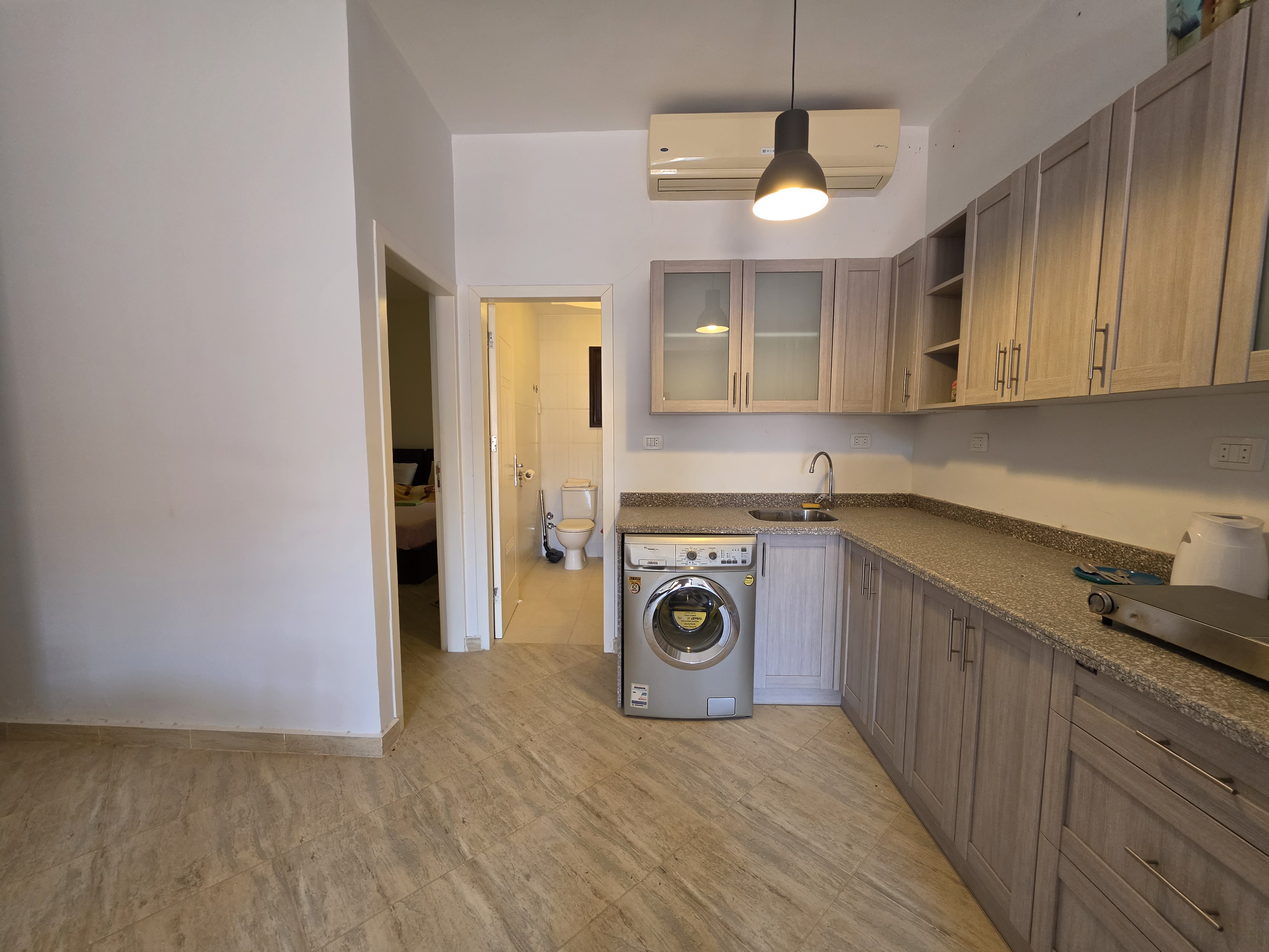 Bezugsfertiges möbliertes 1-Schlafzimmer-Apartment in Turtles Beach