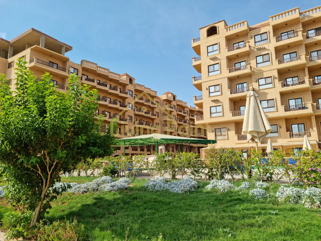 One-bedroom apartment at Turtles Beach Image 2